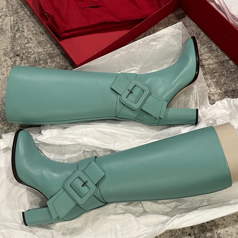 54. RARE Valentino Garavani Buckle-Embellished Leather Knee Boot